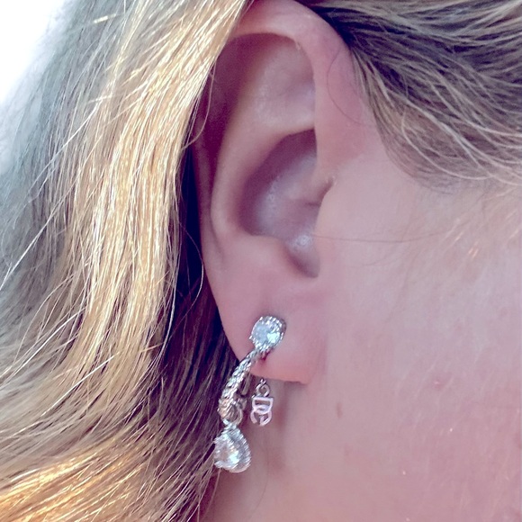 Dolce & Gabbana jacket earrings - Picture 3 of 3